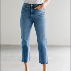 LEVI'S WEDGIE STRAIGHT